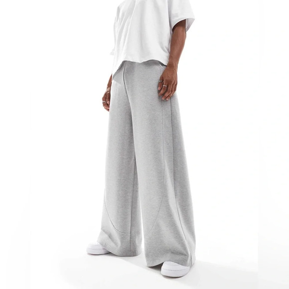 ASOS DESIGN Super Wide Leg Scuba Joggers in Gray Marl, size XS. SOLD OUT ONLINE - Picture 3 of 14